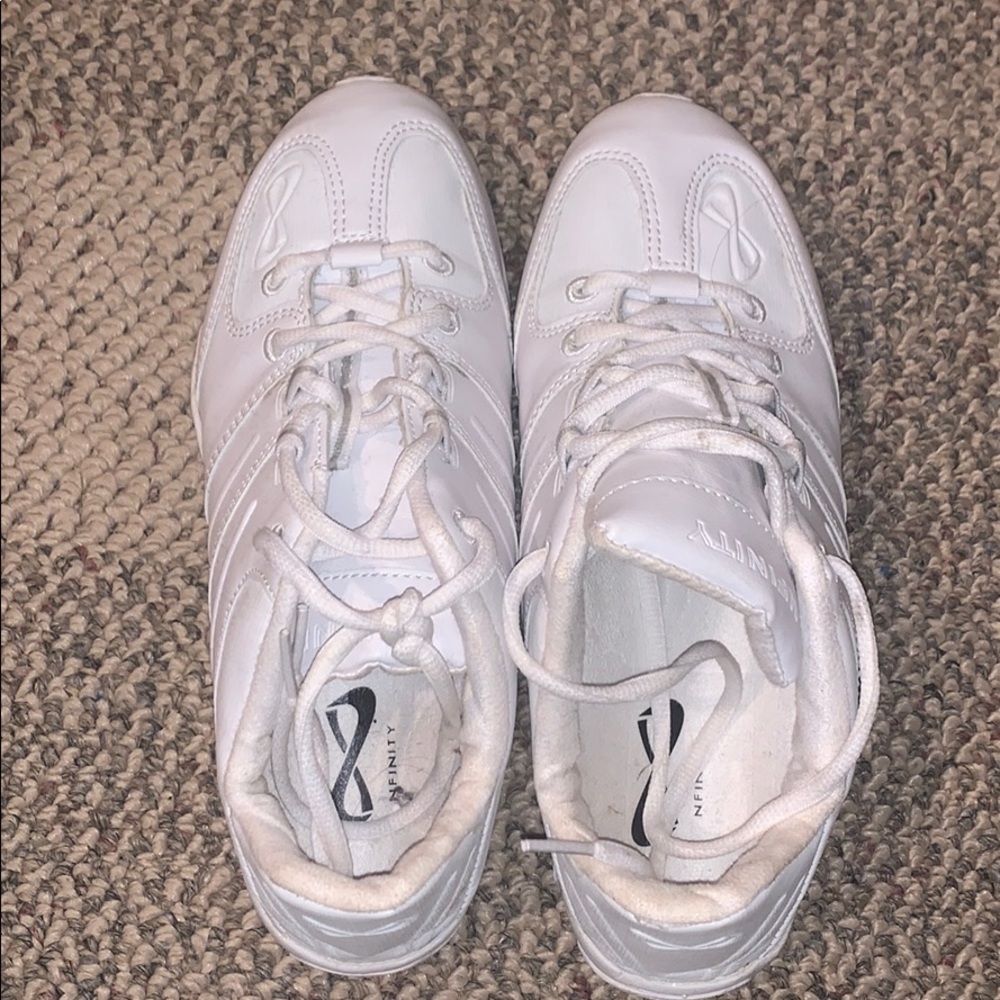 Nfinity cheer shoes